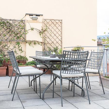 Sempione Split-Level Terrace Apartment - Top Collection Milan Luaran gambar