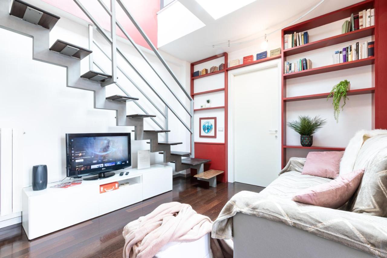 Sempione Split-Level Terrace Apartment - Top Collection Milan Luaran gambar