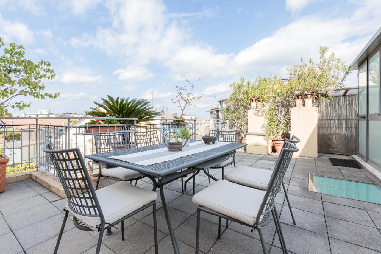 Sempione Split-Level Terrace Apartment - Top Collection Milan Luaran gambar